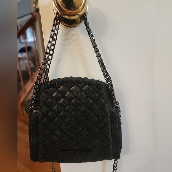 Steve Madden Elegant Black Quilted Faux Leather Chain Shoulder Bag - Picture 9 of 10